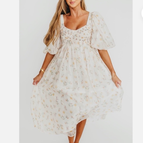 Worth Dresses & Skirts - Worth Cream Floral Midi Dress with Puff Sleeves
